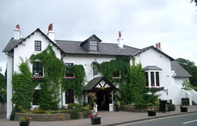 Brig o Doon exterior